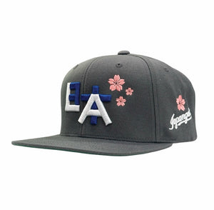 Sakura Nihon LA Snapback in Grey
