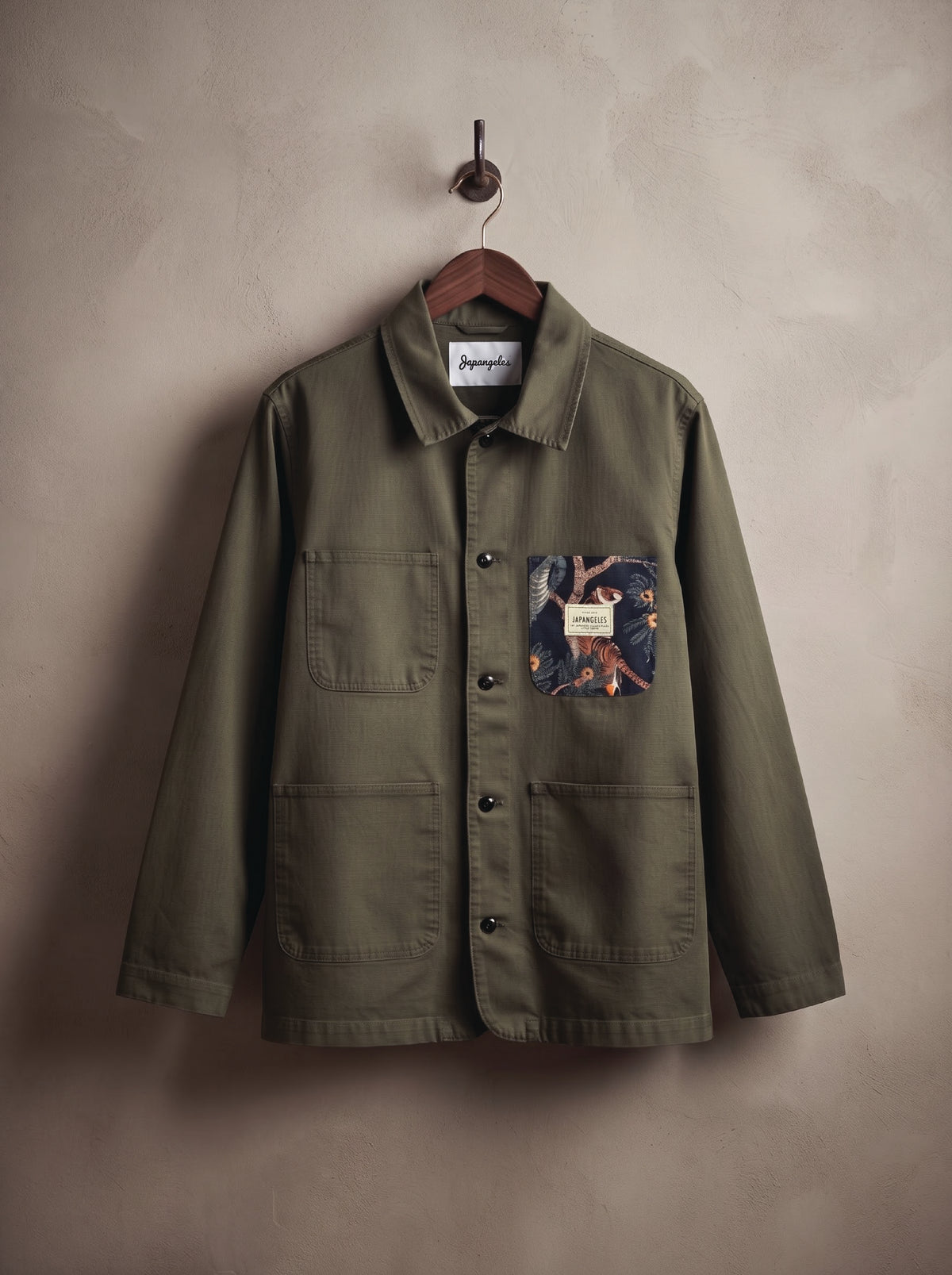 chorejacketmockweb-01.jpg
